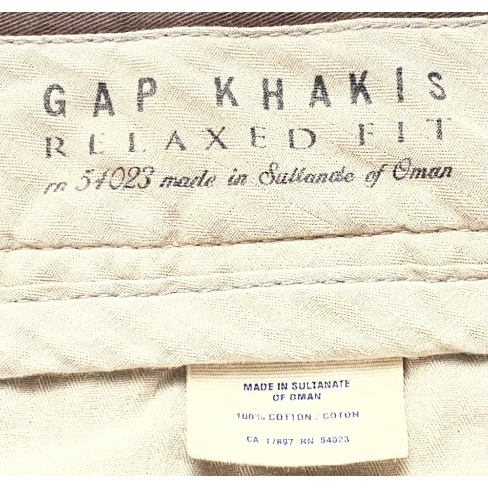 Gap Khakis Mens 35x34 Relaxed Fit Brown Cotton Chino Pants 410042-02-2 Spr 07‎